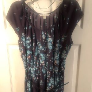 Fun floral summer dress!